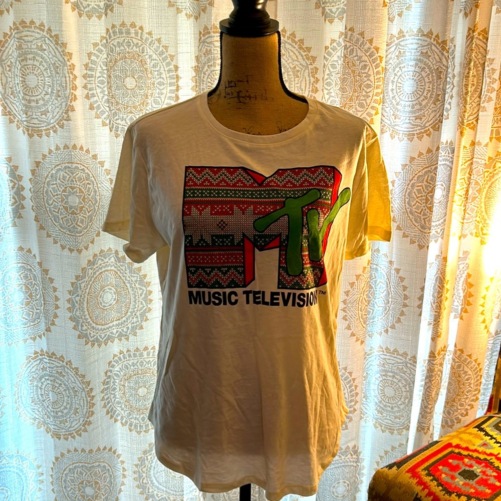 MTV Christmas T-shirt